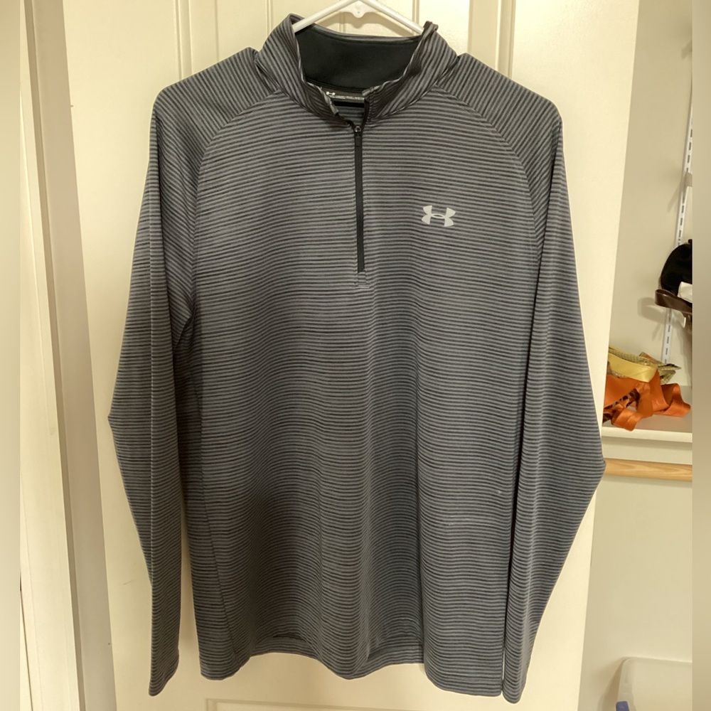 Under Armour men’s medium striped quarter zip
